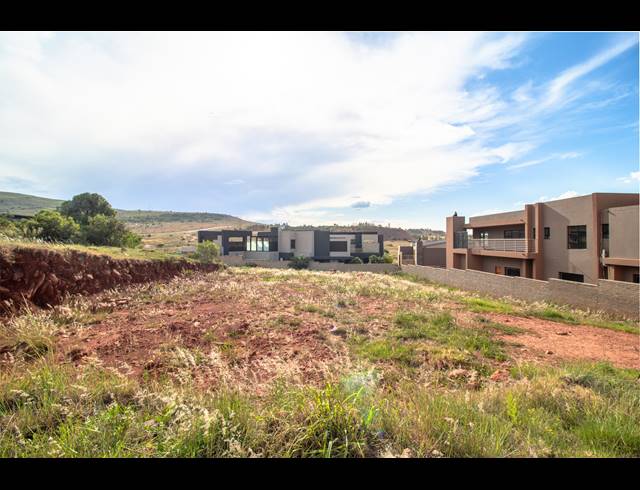 880M² VACANT LAND FOR SALE IN EYE OF AFRICA ESTATE